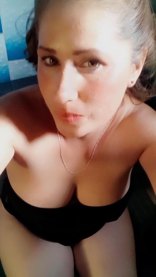 SOY UNA PUTA PROFESIONAL DEDICADA A MI TRABAJO - Parte 4 #31