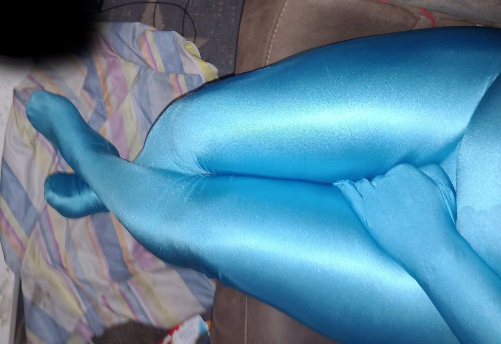 Finally got a morphsuit :3 #2