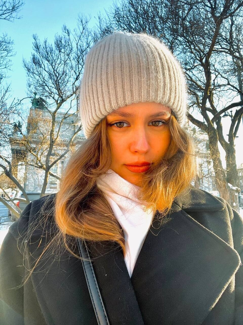 Kira Free Photos #12