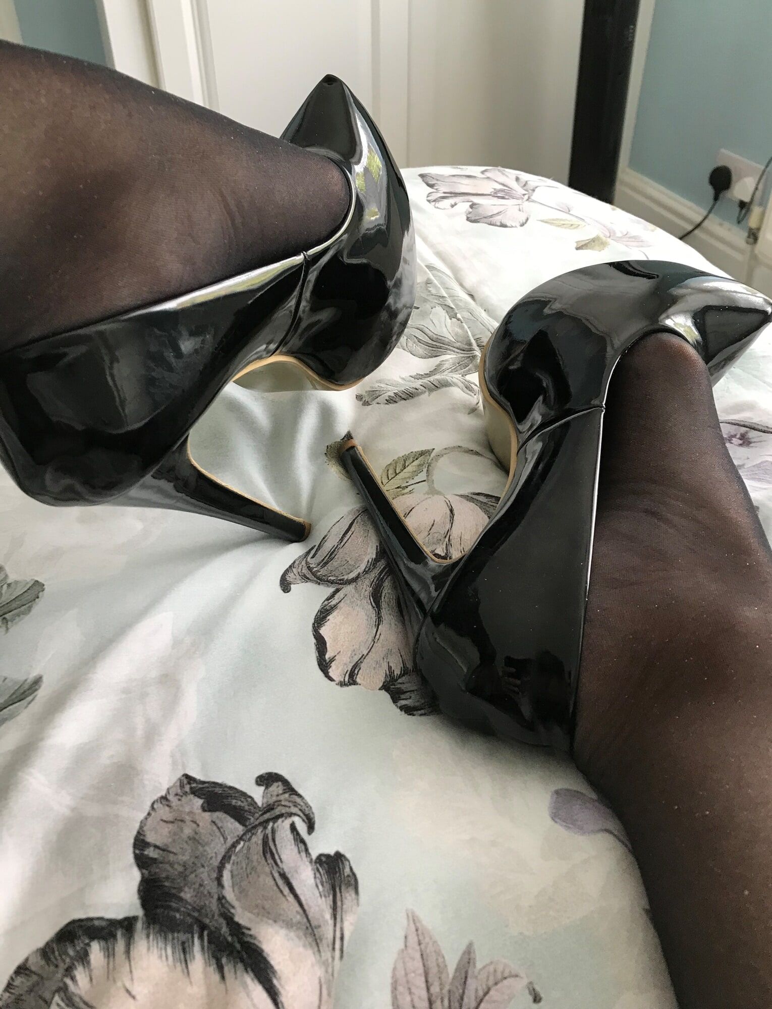 black tights & heels close-up #4