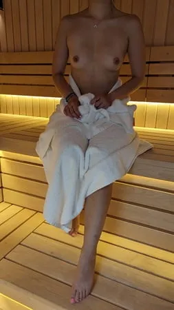 sauna sex         