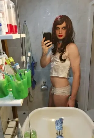 hot sissy tranny slut   bbc         