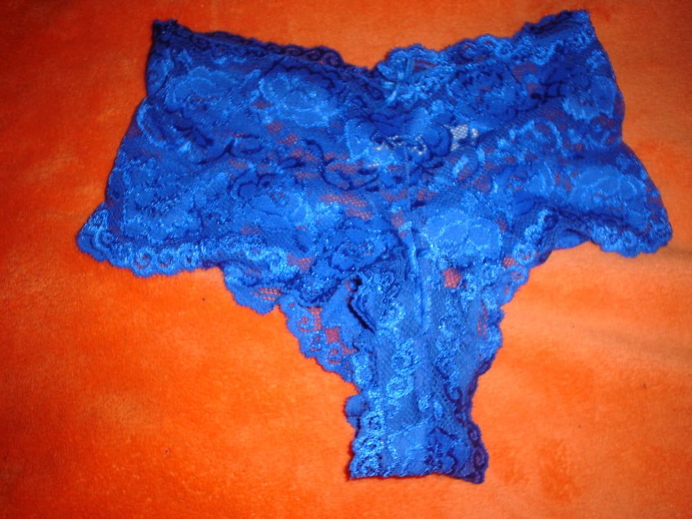 Leatransteen in cum Blue Satin Bra #28