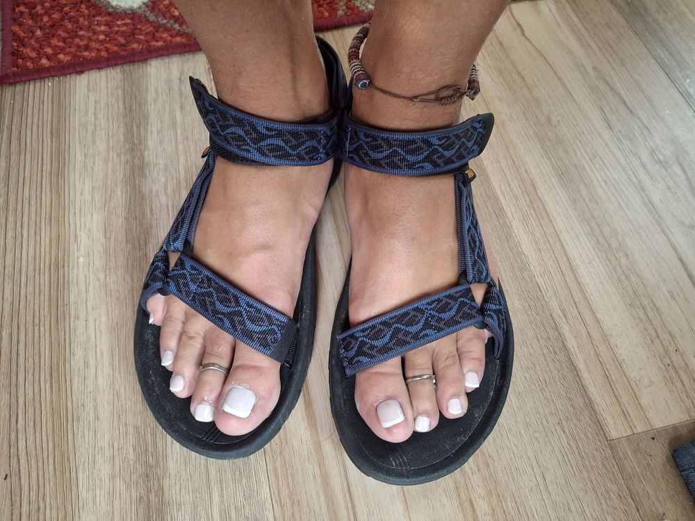 Sandals, nail polish and toe rings #37