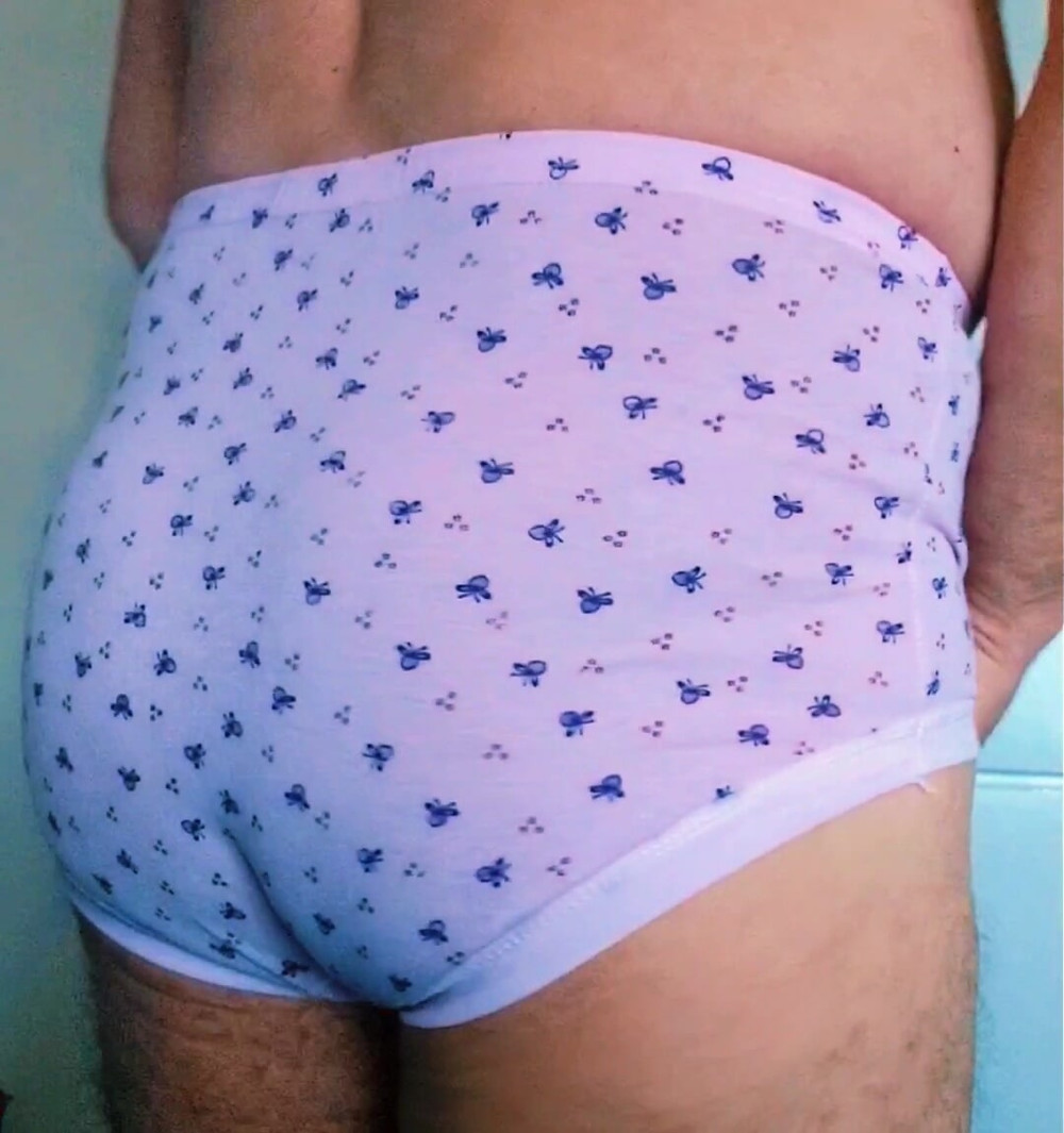 Cotton panties with colorful print from my collection.