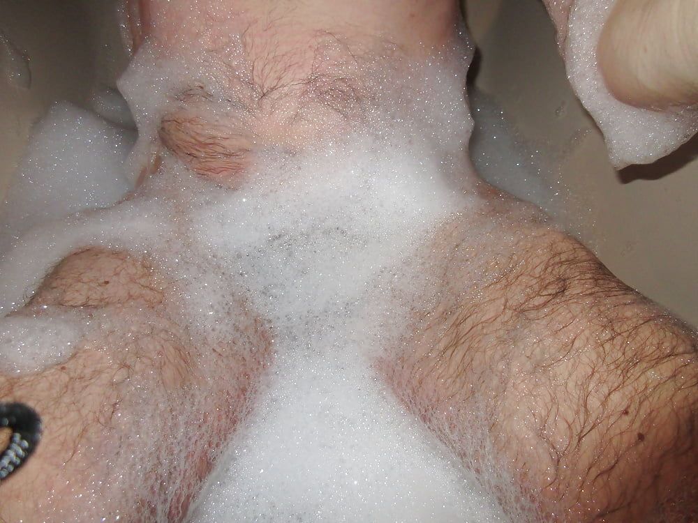 Ich in der Badewanne. #16