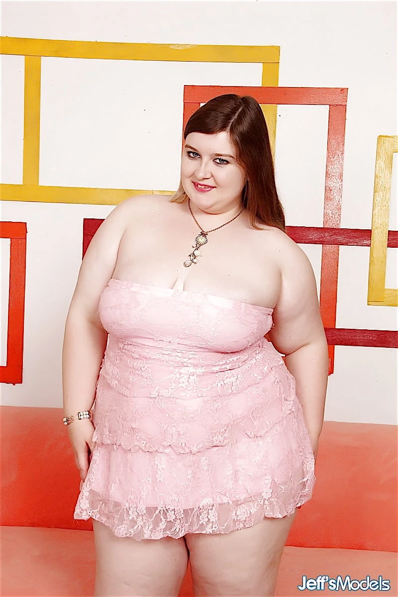 Cute and chubby BBW Saphire Rose turns hot #16