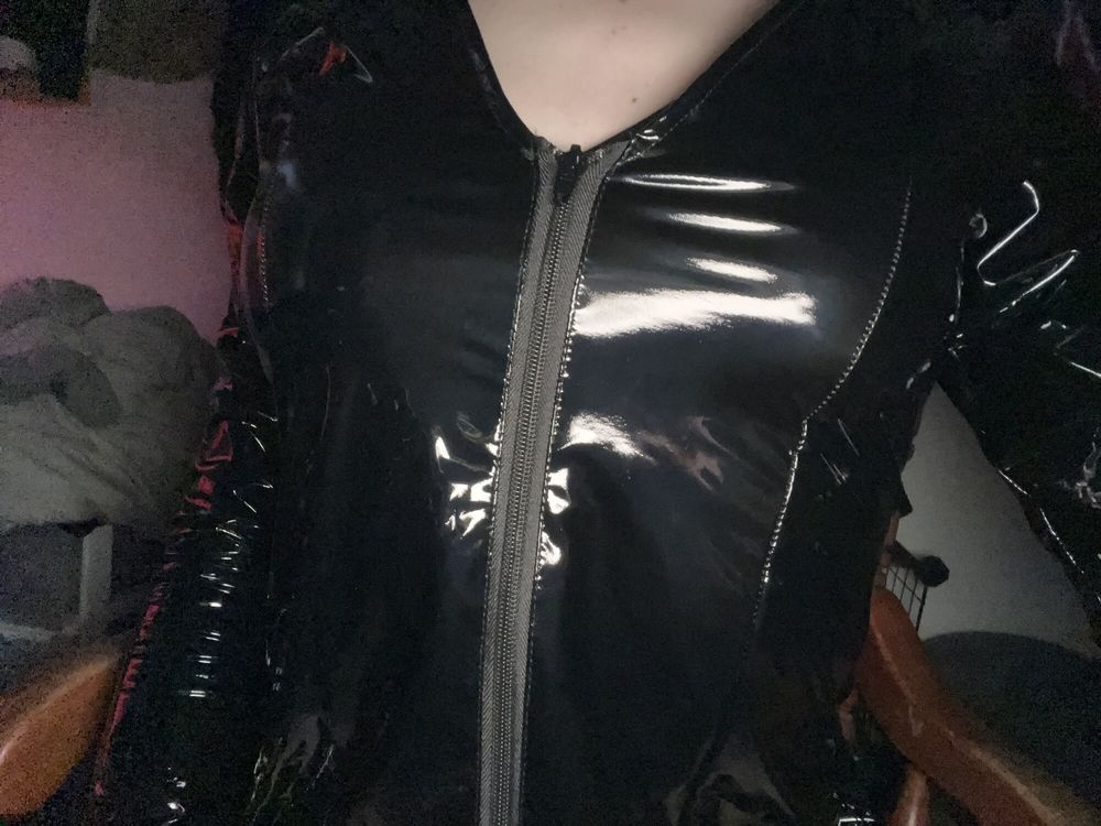 Dressing up makes me feel like a good sissy #4