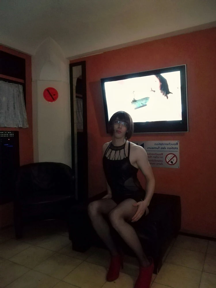 Sissy Faggot Life: Pornokino Adult Theater #7