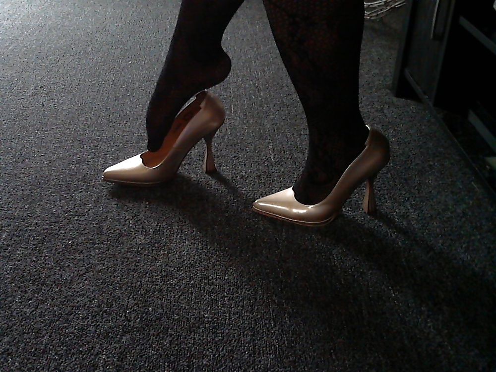 Gold Pumps #11