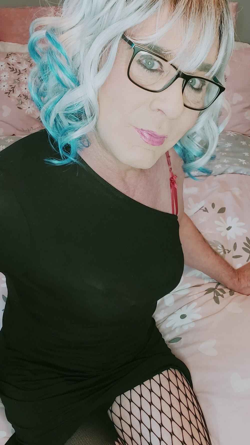 crossdressed Juniper Beri UK #18