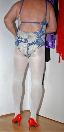 Swimsuite BlueWhite Tights white