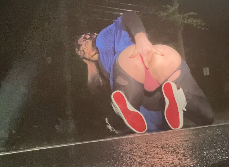 Up my skirt, booty pics, and..  other stuff :P - Niki Vega #32