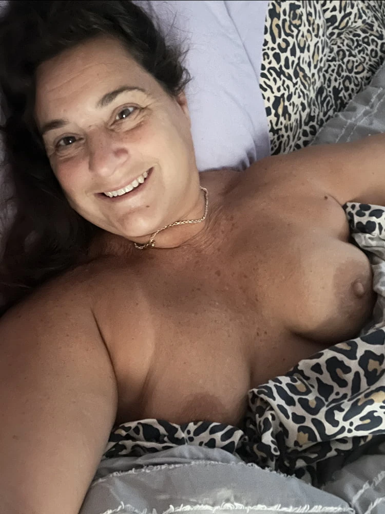 Titty Gallery #14