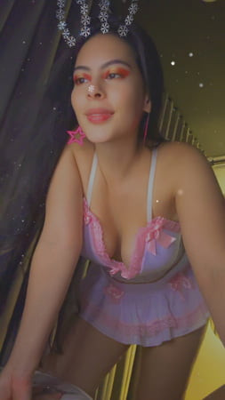 I'm the perfect excuse for you to lose control tonight.