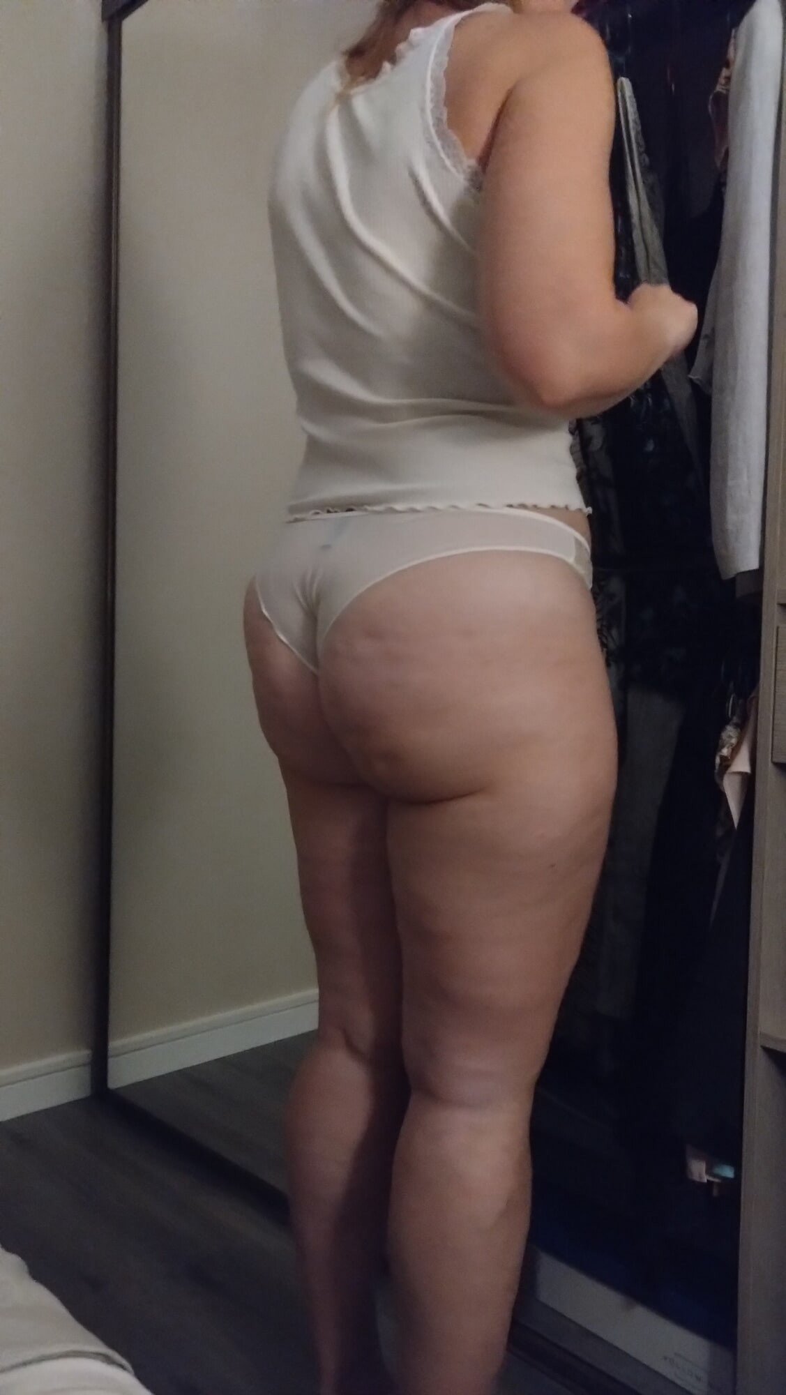 Fitting room #7
