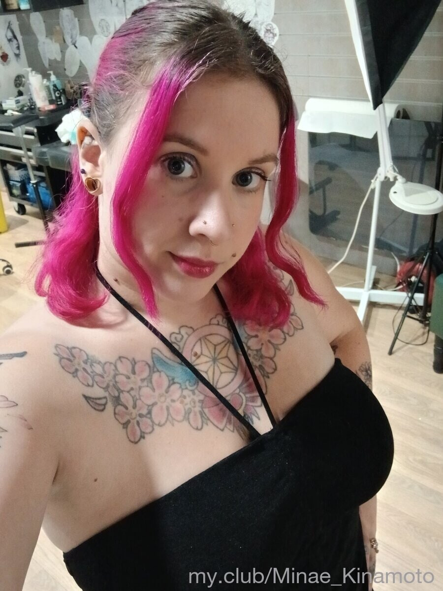 Minae Kinamoto Free Photos #11