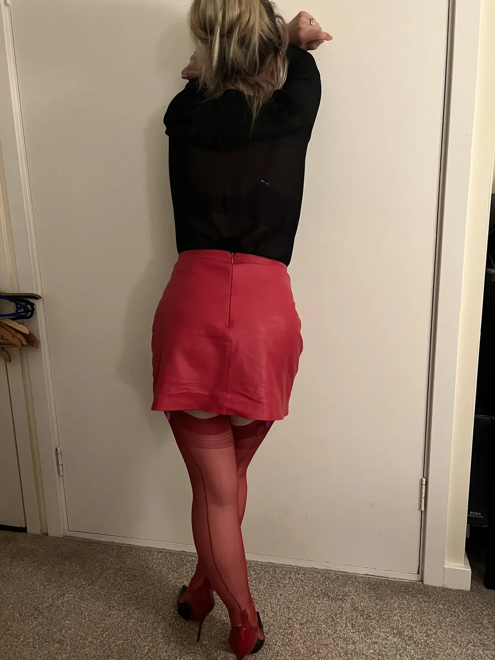 MILF dressed in stockings and skirt for night out #2