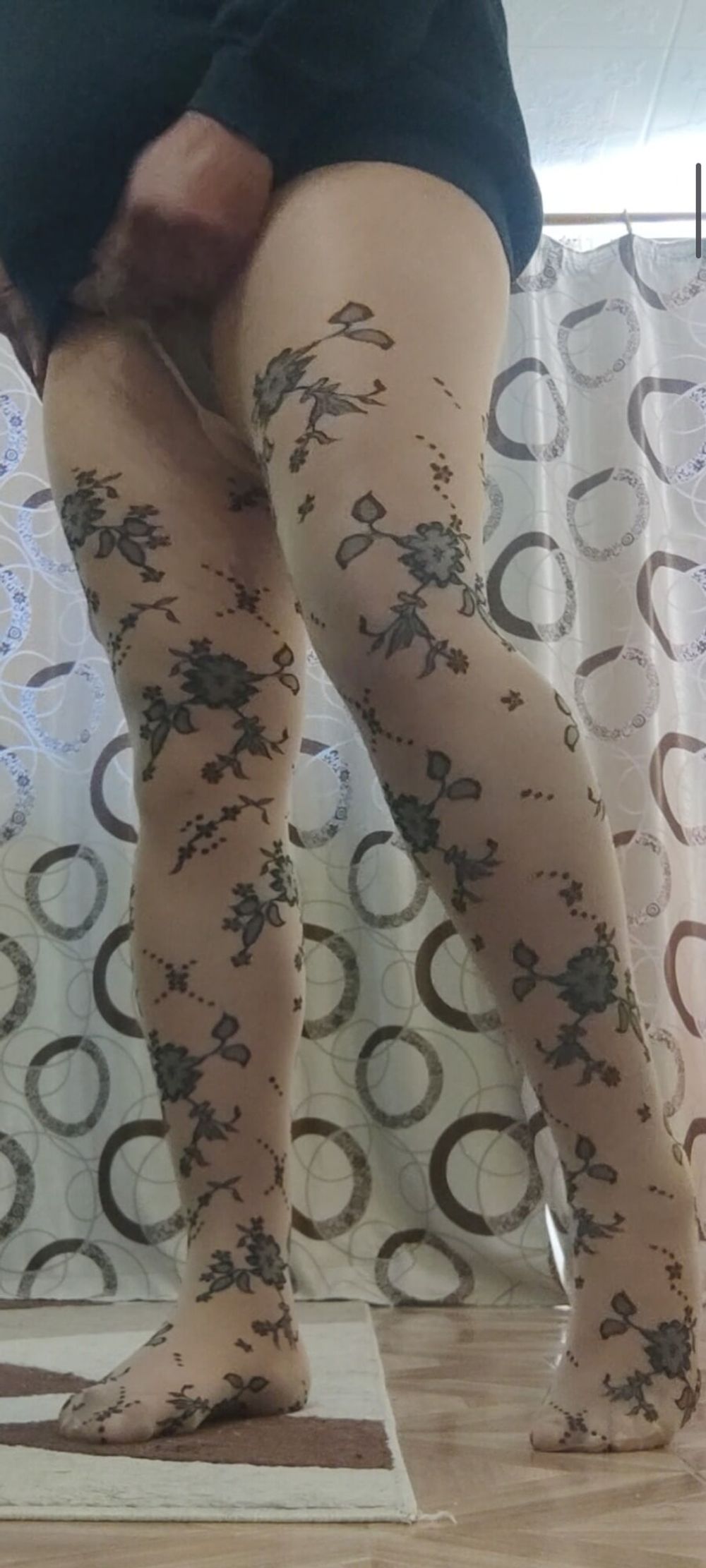 Patterned pantyhose cock masturbation #16