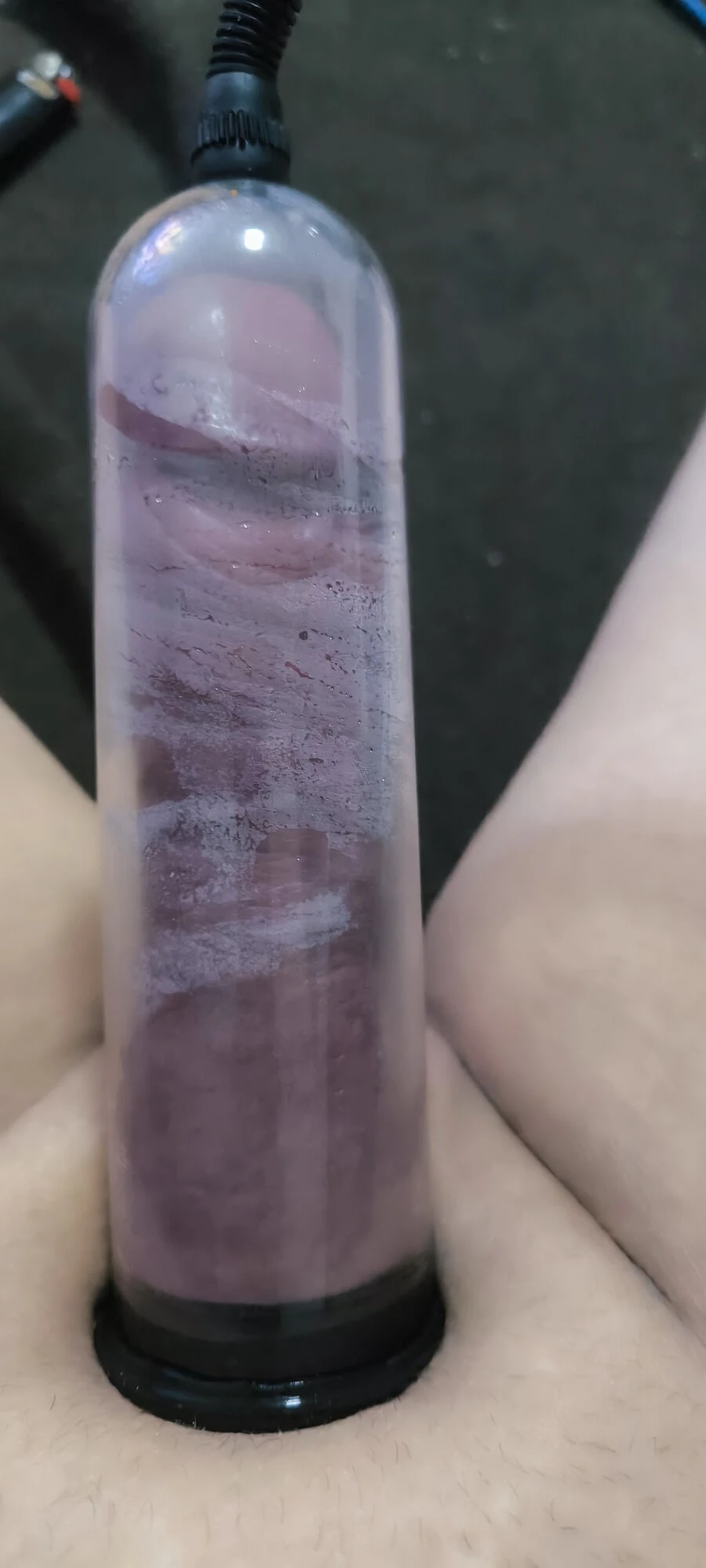 Round 4 – and he’s almost bursting with horniness 🍆