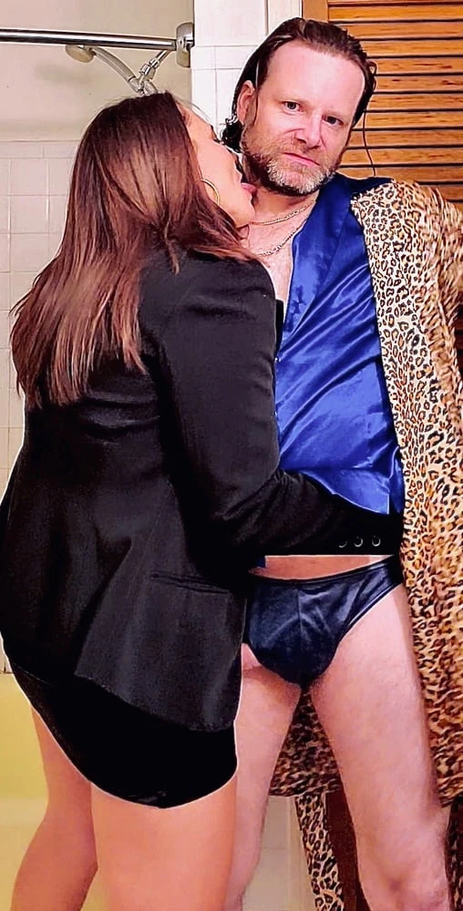 SATIN FETISH KING WEEKEND PROMO! FIRE SALE 4