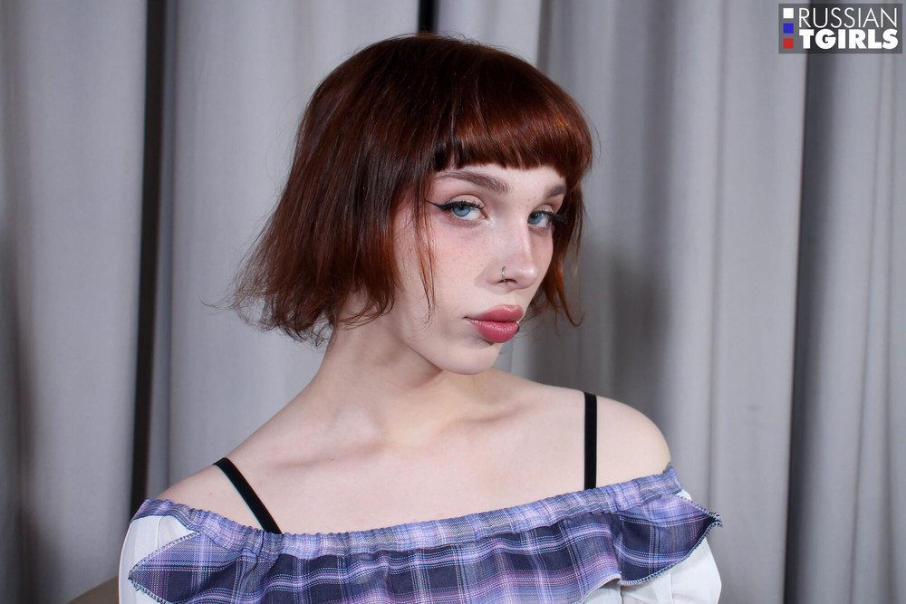 RUSSIAN-TGIRLS: Julia Dos Just Wants to Have Fun #2