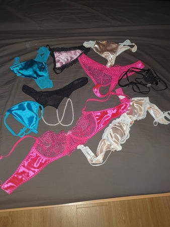 I vestiti della moglie parte 2