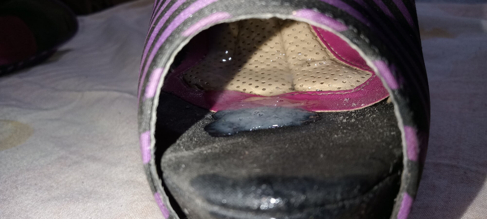 DELICIOSAS Y APRETADAS ZAPATILLAS MORADAS DE LA AMIGA MARII  #16