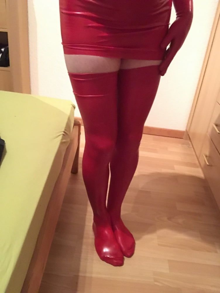 Shemale Red latex #2