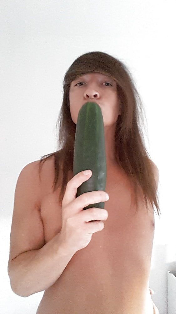 Preview on my next cumcumber session. #6