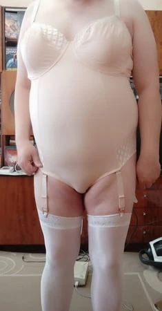 sissy aleksa posing in new white bodysuit and stockings         