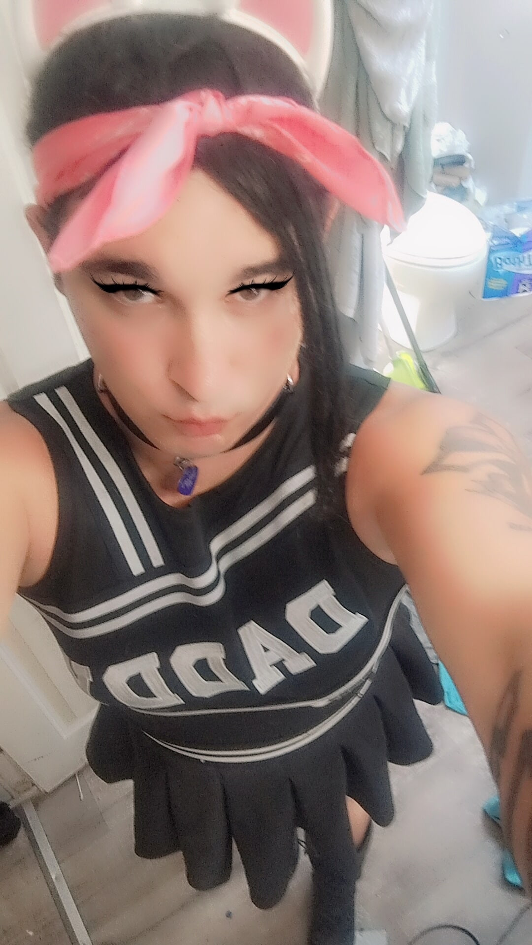Newer sissy pics