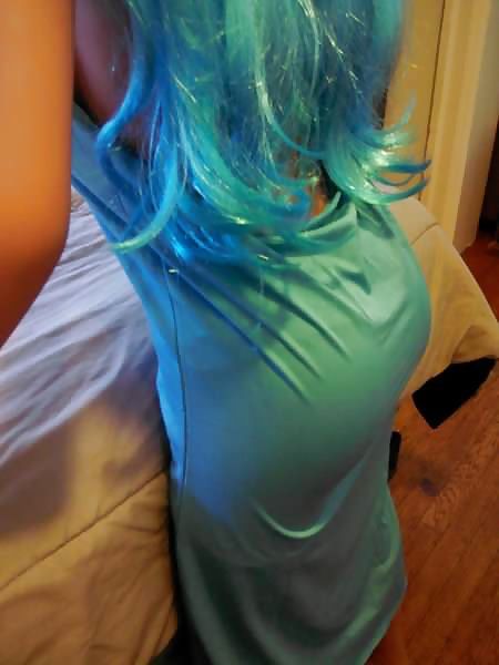 Nina's blue dress #9
