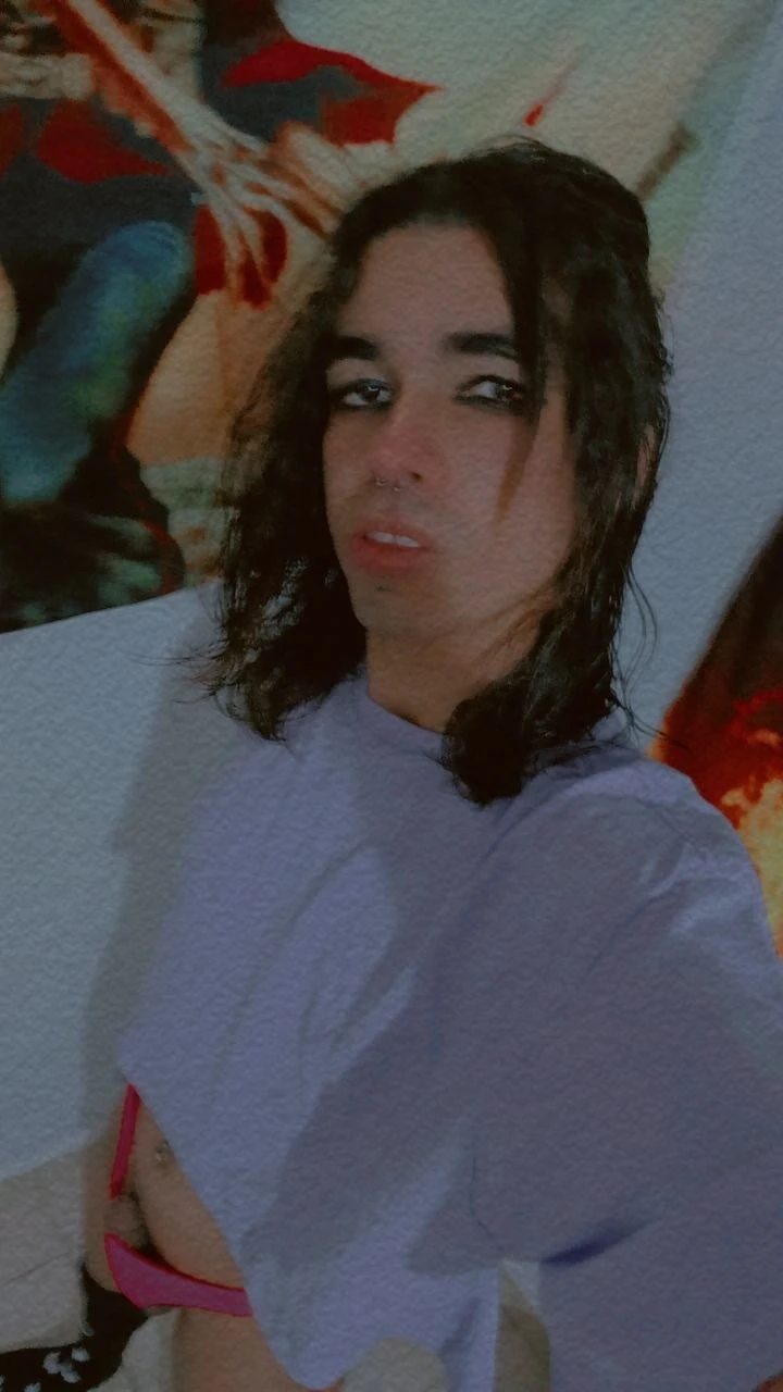 Viado gay de calcinha rosa novinho se masturbando na pica #22