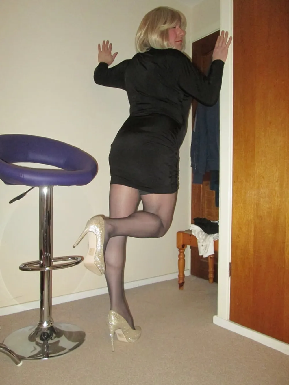 SISSY POSING IN FEMWEAR #17