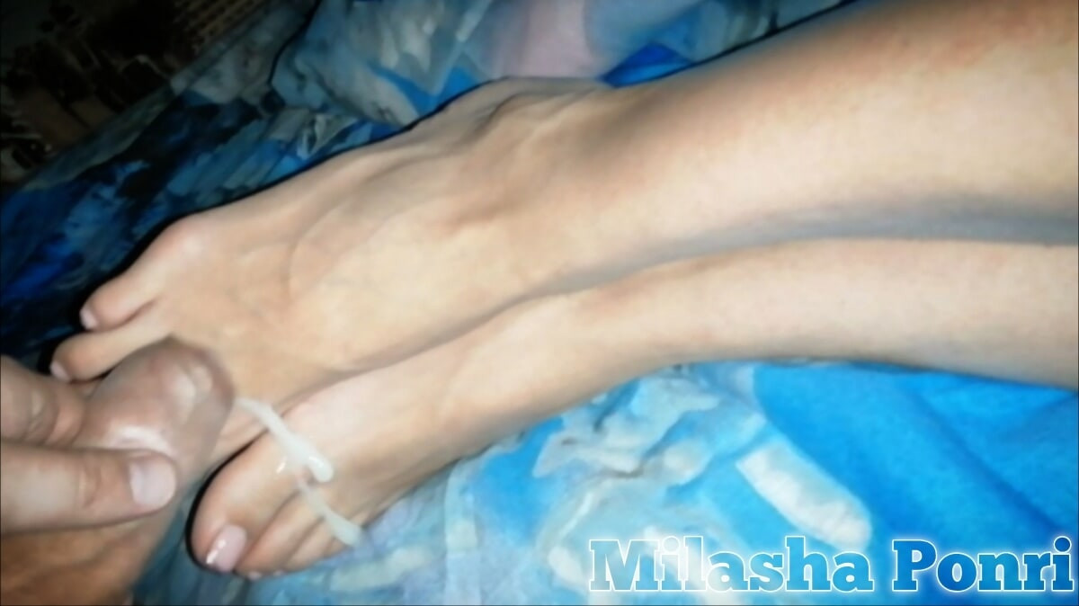 Cum on my feet