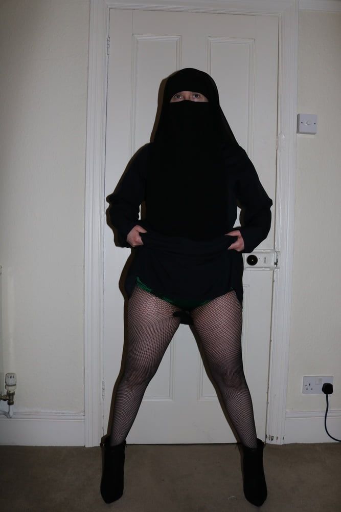 Burqa Niqab Fishnet Pantyhose #10