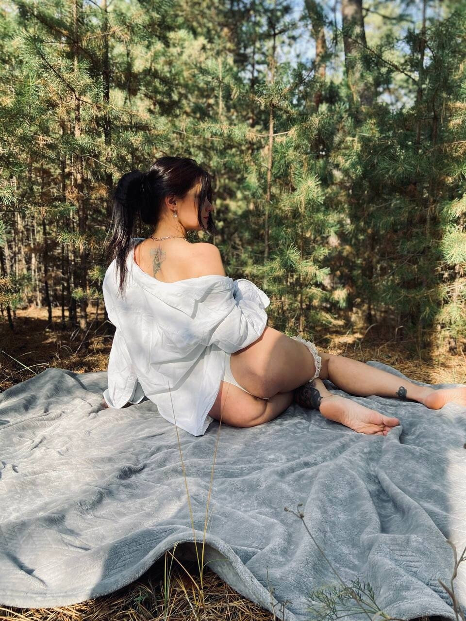 Rest in the forest #12
