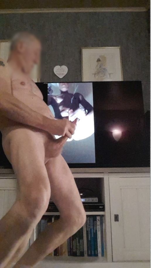 exhibitionist webcam sexshow cumshot tribute to my self #20