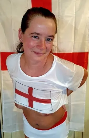 good luck england in the finals         