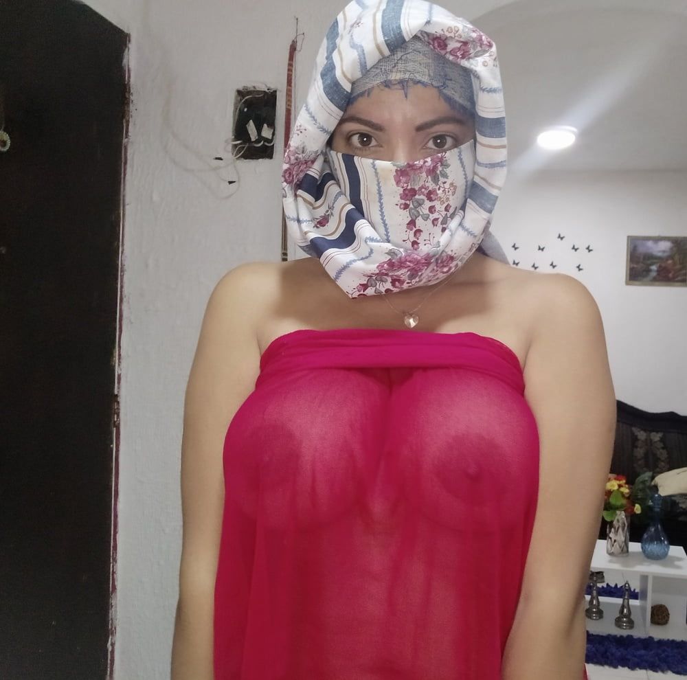 Real Hot Nudes OF Arab Slut, Ass, Arab Pussy And Muslim Tits #6