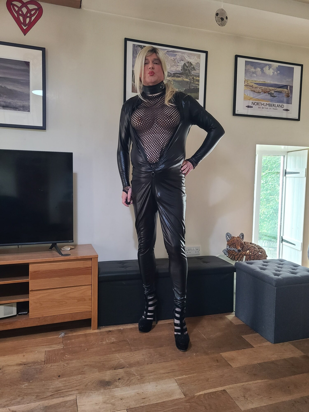 leather sissy #40