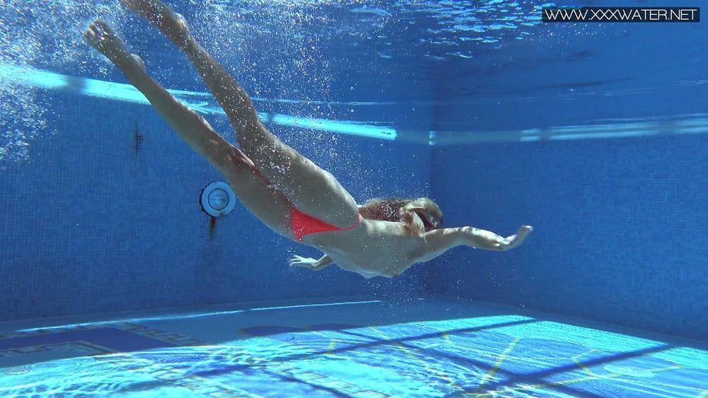  Mary Kalisy Pt.1 Underwater Swimming Pool Erotics #27