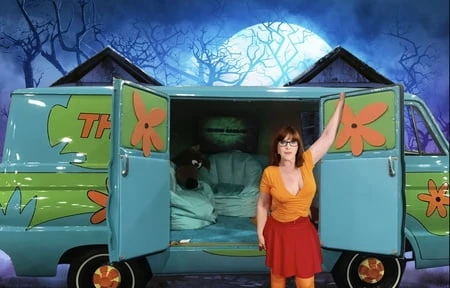 im velma dinkly         