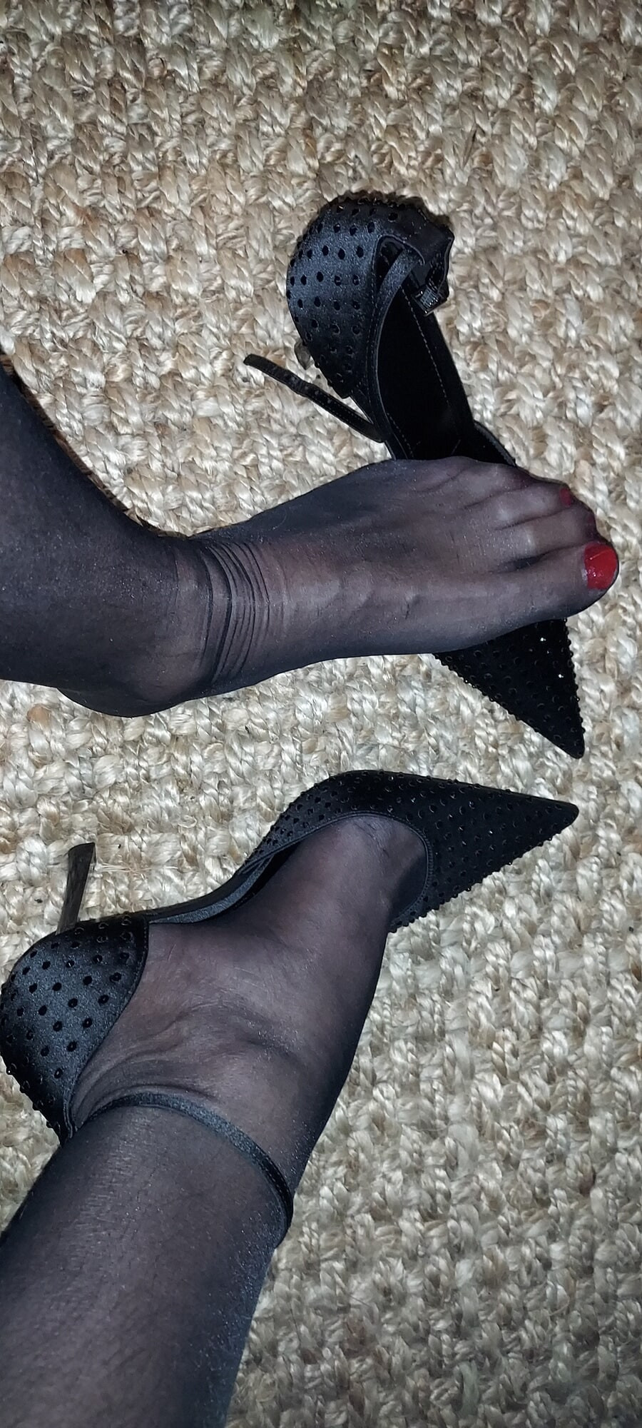 'Tis the season for shoes and stockings 🎅 #17