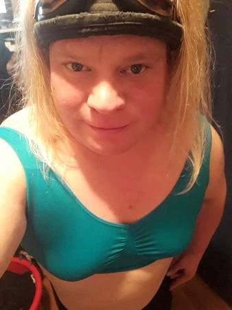 hannah tanner trans pics october              