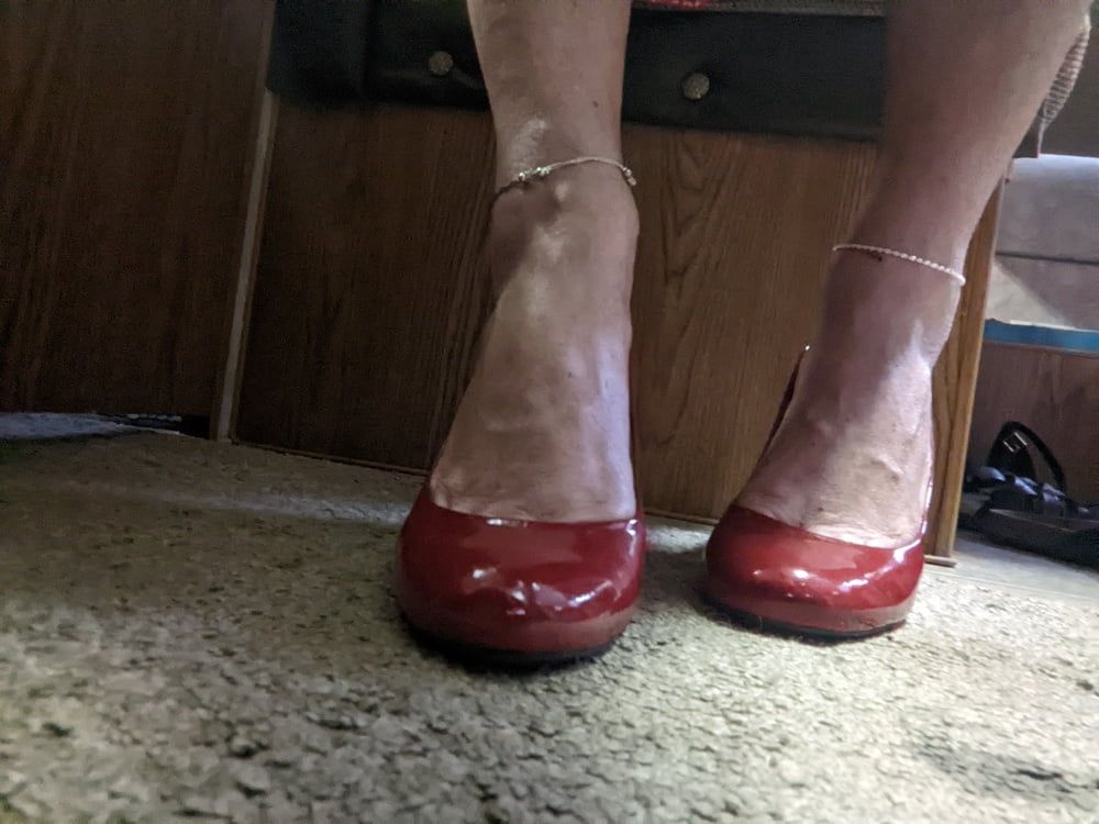 high heels - red pumps #18
