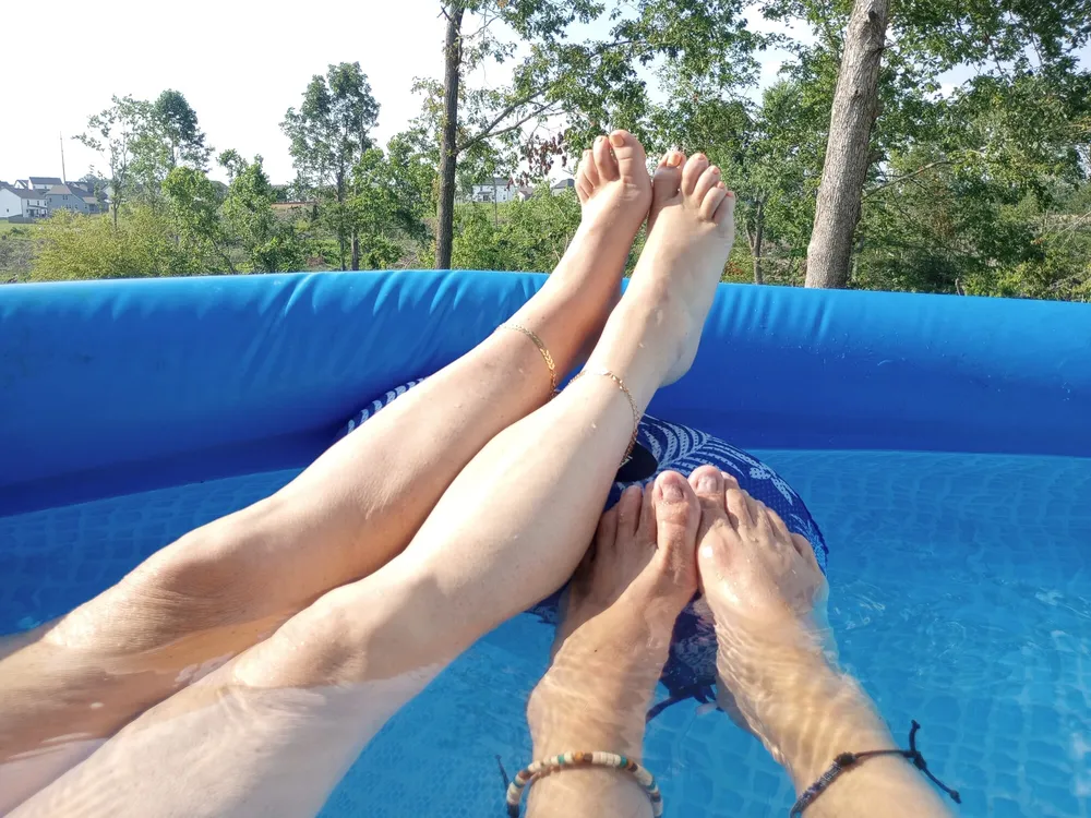 Pool Footsie #8