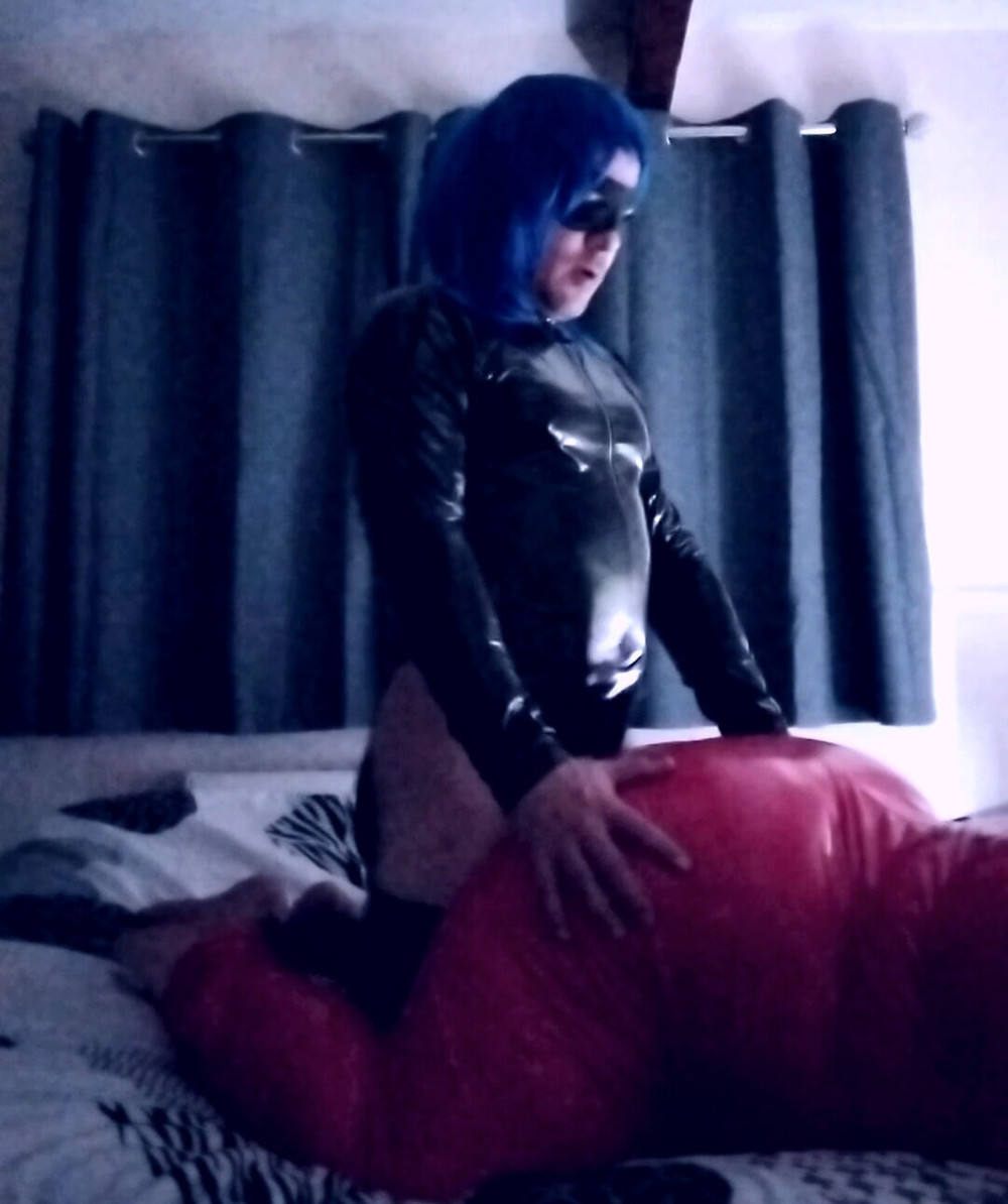 The dark ones #7