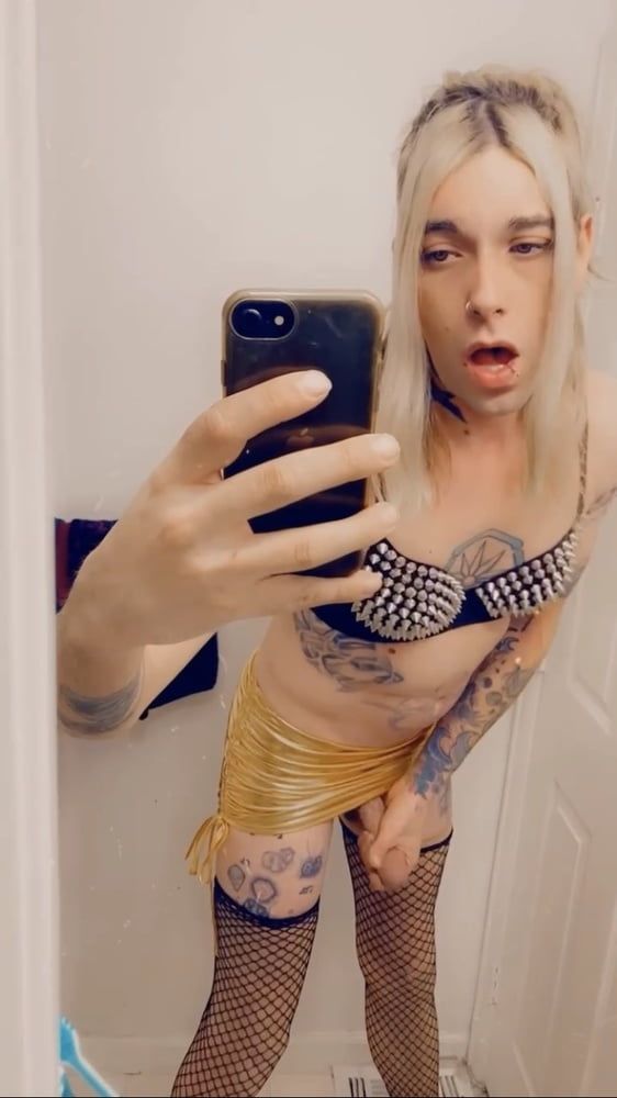 Sexy Gold Miniskirt Slut #39